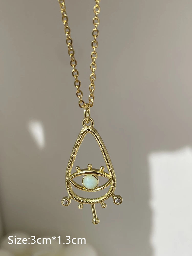 Daisy Natural Stone Hollow Eyes Pendant Water Drop