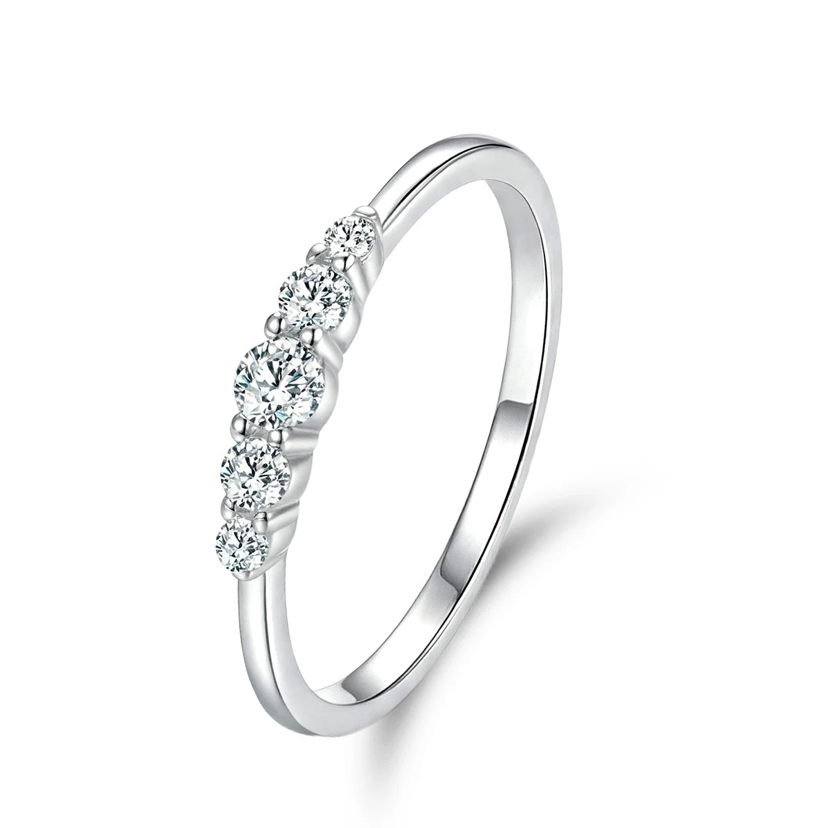 925 Sterling Silver Gorgeous Shiny Round Zircon Ring