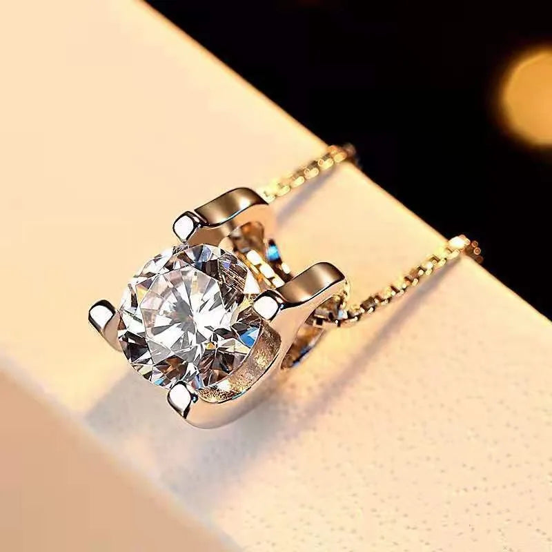 Copper Electroplated Box Chain Necklace for Women Featuring Geometric Diamond-Shaped Pendant