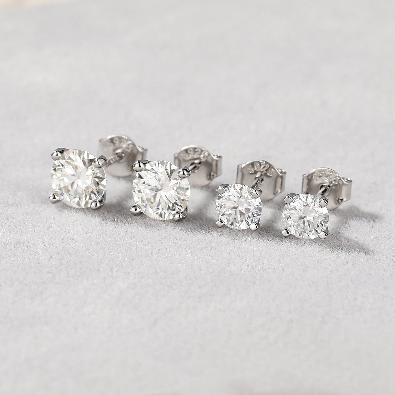 0.5-1.2 Carat D Color Moissanite Ear Stud Earrings For Women 925 Sterling Silver Sparkling
