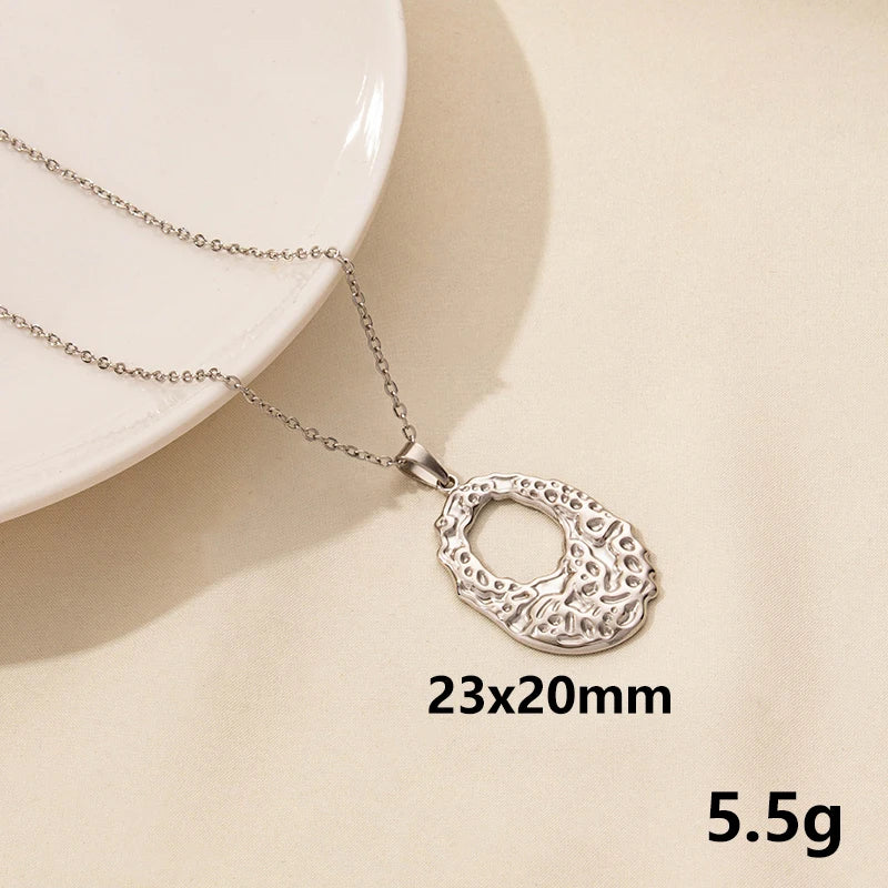 Minimalist Stainless Steel Round Hollow Texture Pendant Necklace Gold Plated