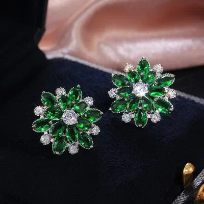 Cubic Zirconia 925 Silver Needle Stud Flower