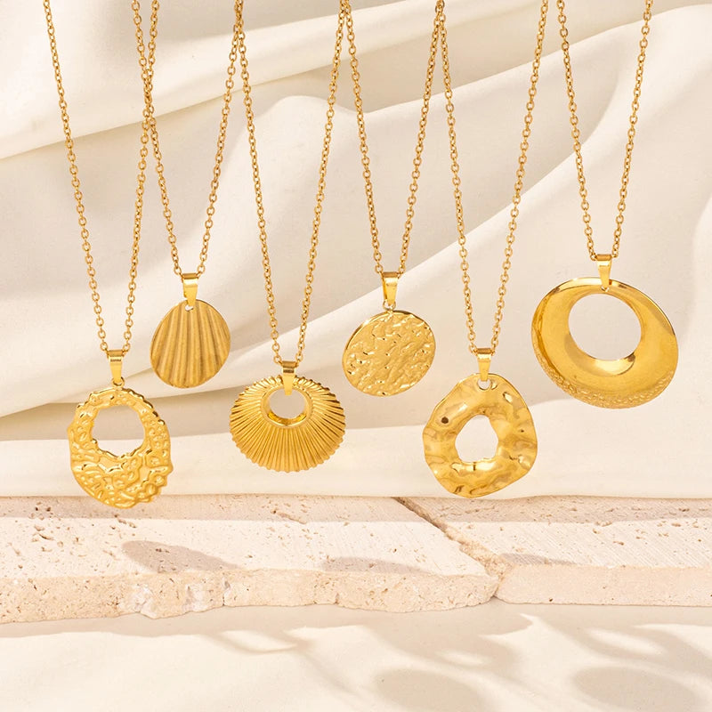 Minimalist Stainless Steel Round Hollow Texture Pendant Necklace Gold Plated