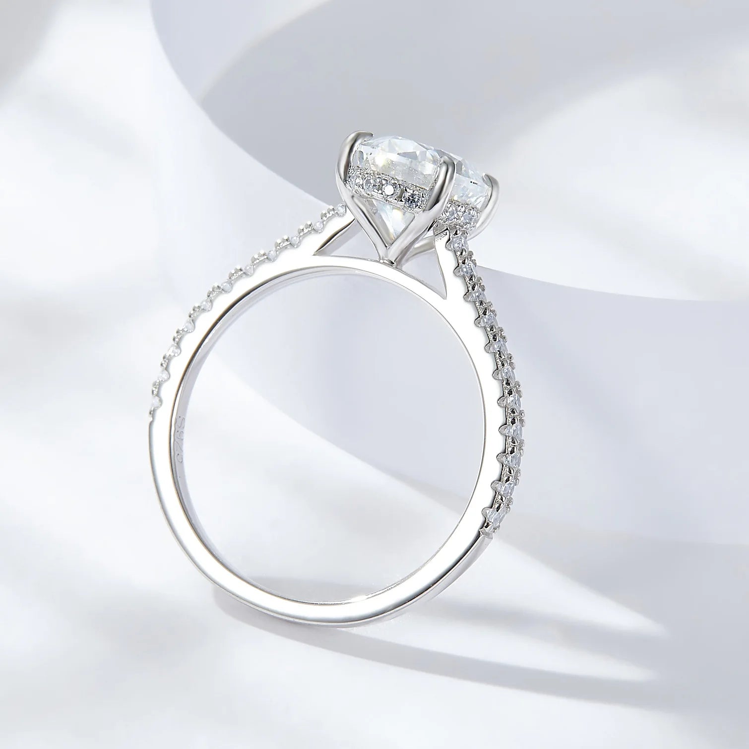 925 sterling silver single high-end moissanite oval ring