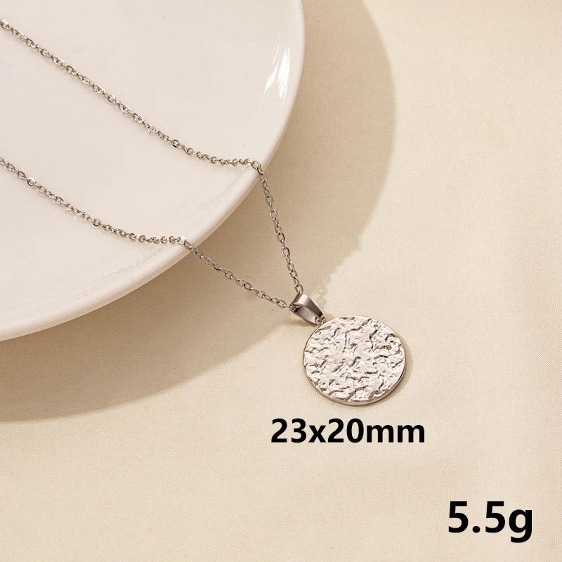Minimalist Stainless Steel Round Hollow Texture Pendant Necklace Gold Plated