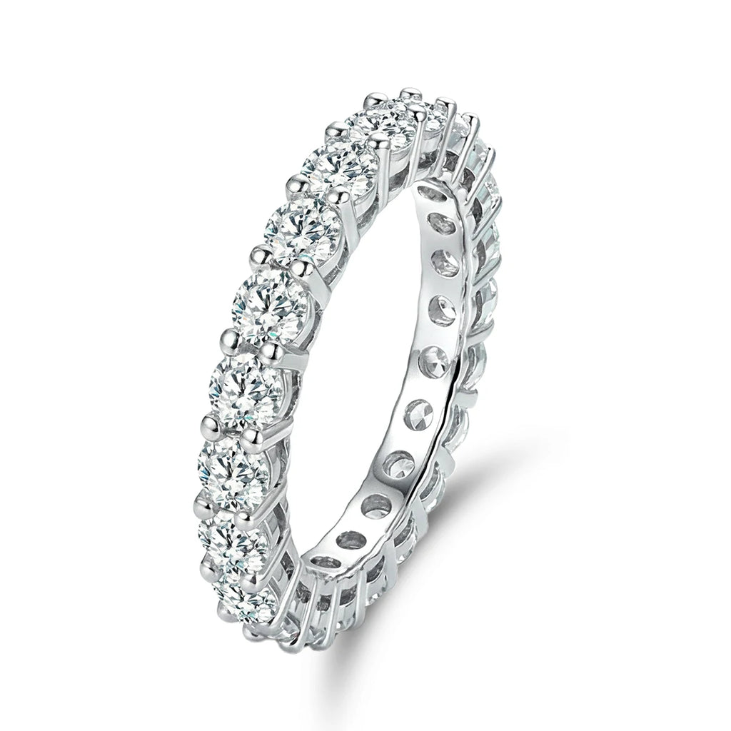 925 Sterling Silver Gorgeous Shiny Round Zircon Ring